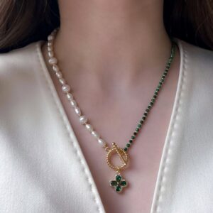 Колье зеленый клевер